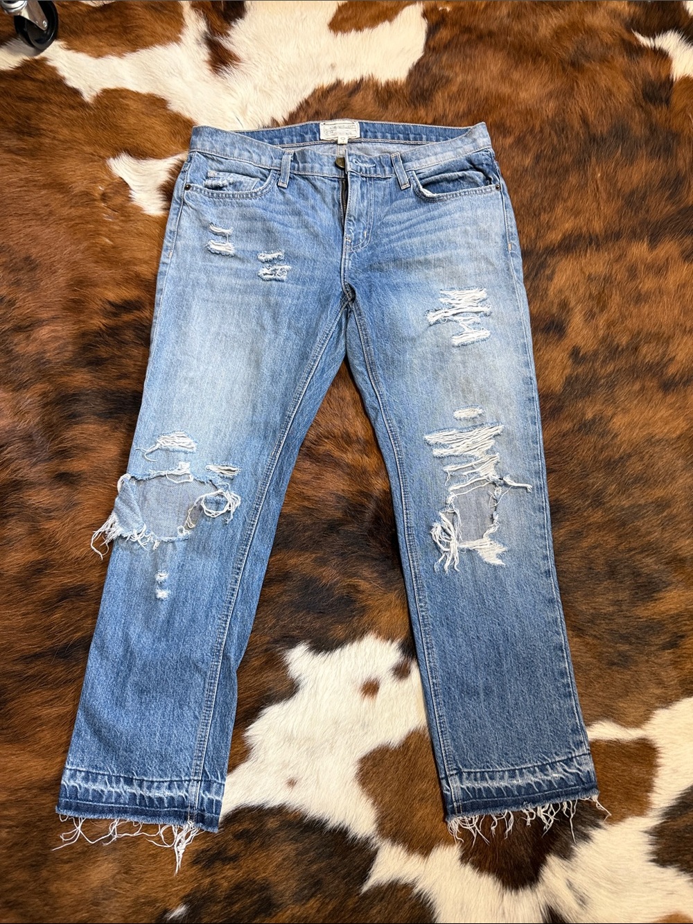 Current/Elliott Distressed Blue Jeans
